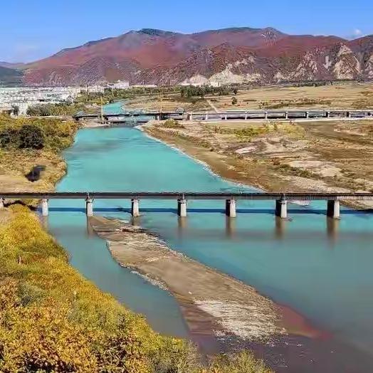 俄朝图们江大桥即将通车，再度成为人们关注的焦点。长久以来，人们将图们江出海口问题