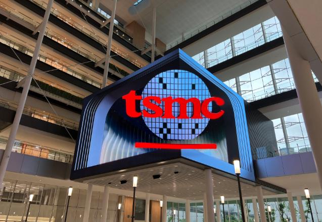 白宫：中方竟然拒绝了我们的好意！特朗普政府宣布放行英伟达H200芯片，原以为中