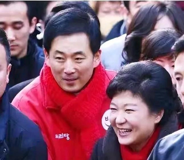 朴槿惠要为老伙计出山助选了哎呀妈呀，这事儿真是让人跌破眼