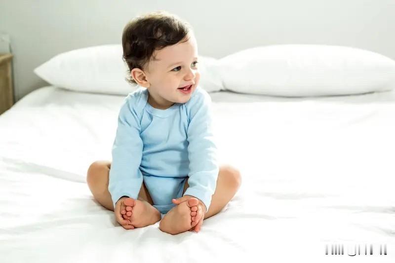 成年人顶级生存铁律1、闭嘴，省80%麻烦。2、心狠，保90%平安。3、少