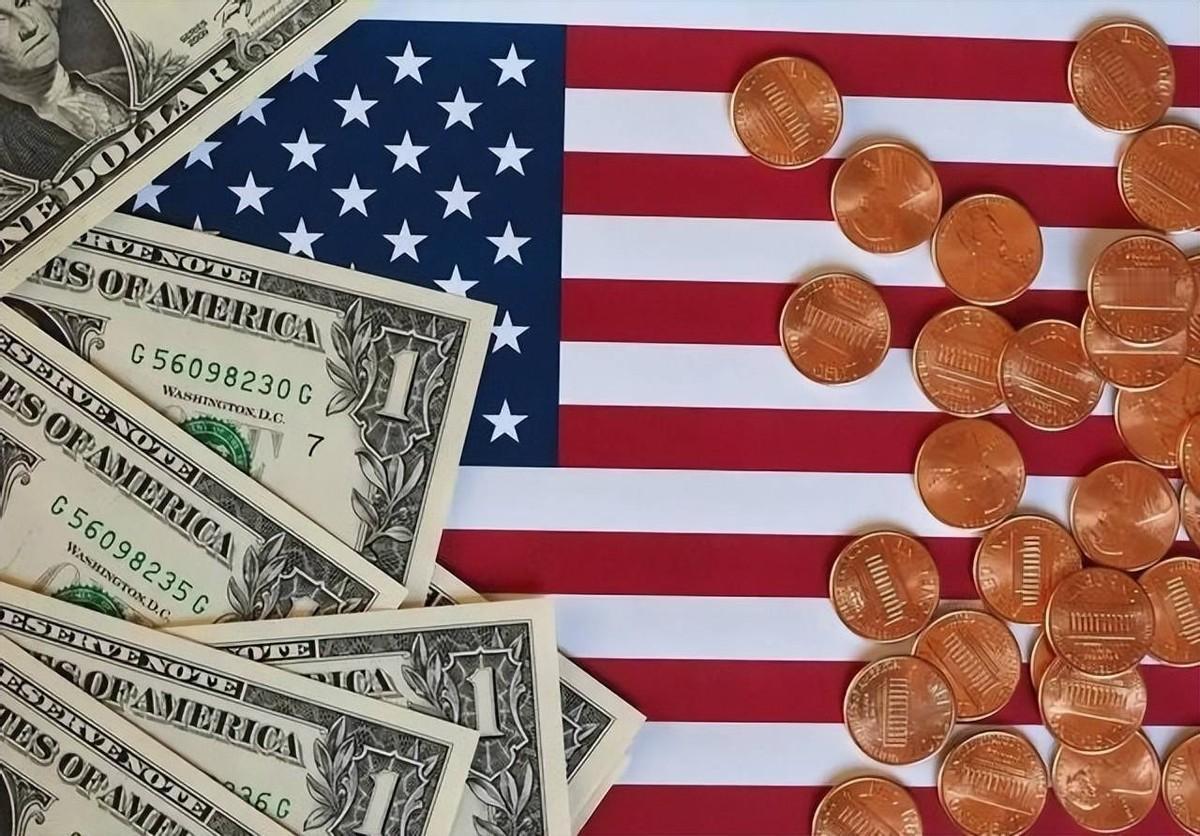 瞒不住了！美债美股遭双杀，美重磅数据造假，人民币突破6.8 美债美股又遭双杀