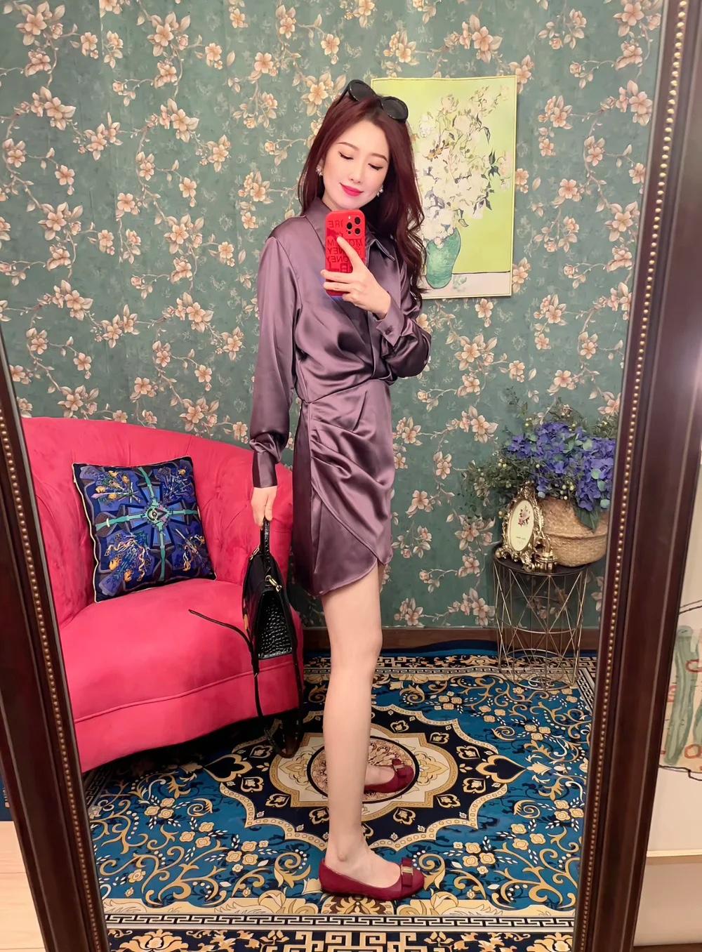 少妇的腿好看，整体有女人味儿