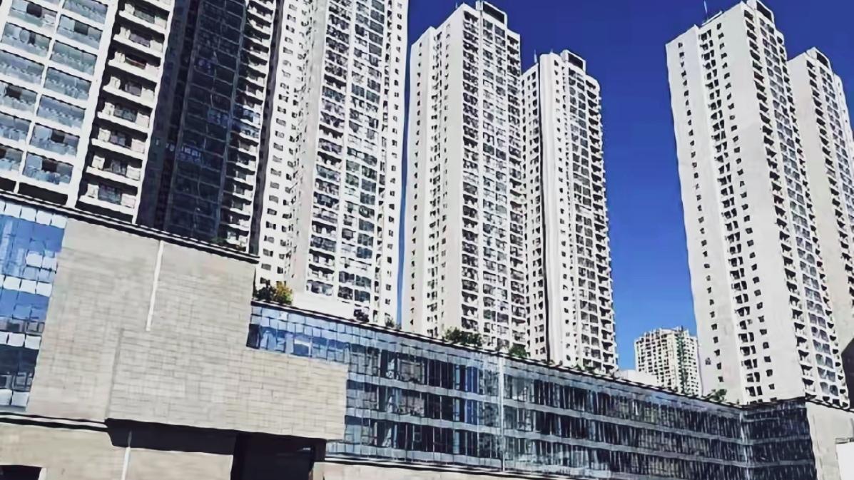 🔥昆明核心地段王炸机遇！恒隆旁烂尾楼四度招重整投资人，黄金区位+已竣工物业，背