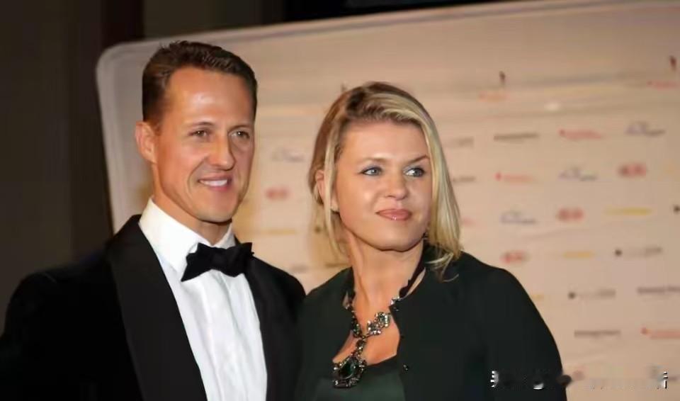 娶妻当如舒马赫！车王受伤13年后，终于传来好消息！13年病床前的坚守，亿万身