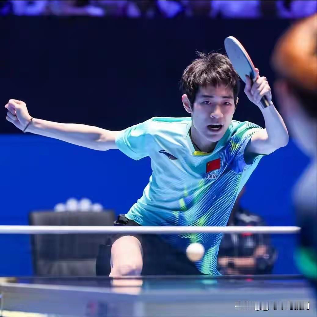刚刚结束的乒乓球亚洲杯男单第三轮的比赛中，中国小将陈俊菘3:2战胜香港选手林兆