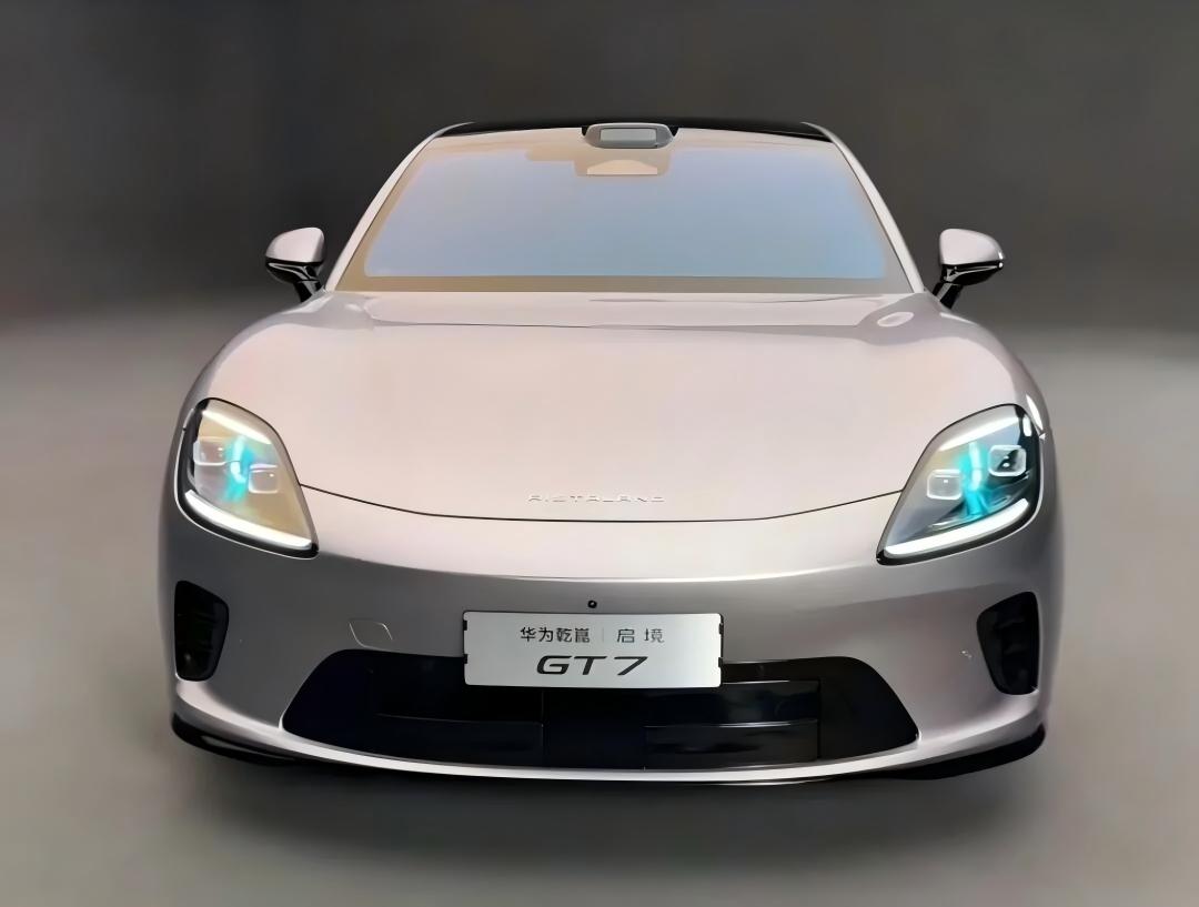 六月上市新车：启境GT7启境GT7是由广汽联合华为共同打造的中大型纯电猎装轿跑