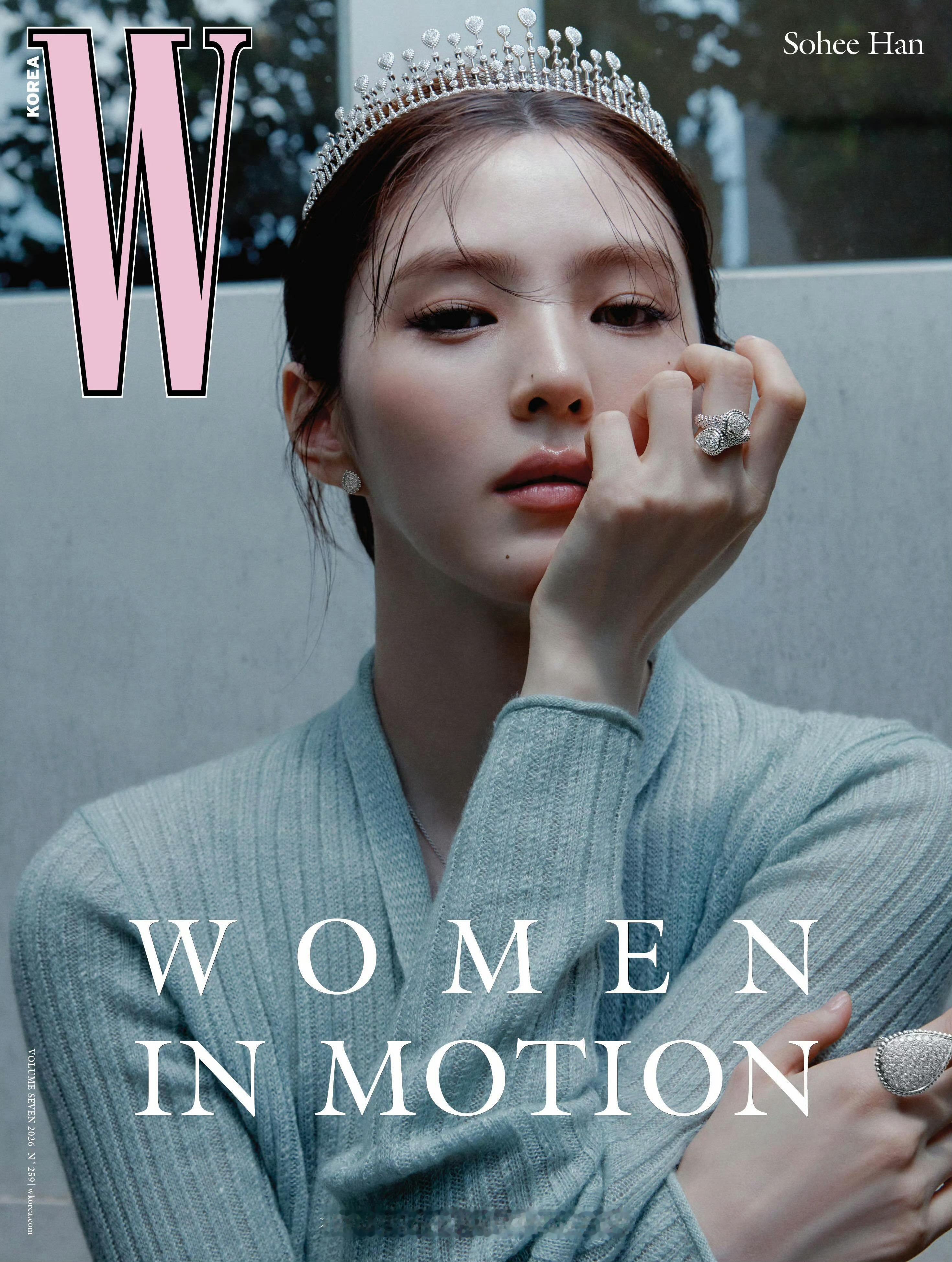 WKorea×【WomeninMotion】特别企划封面韩素希/金度