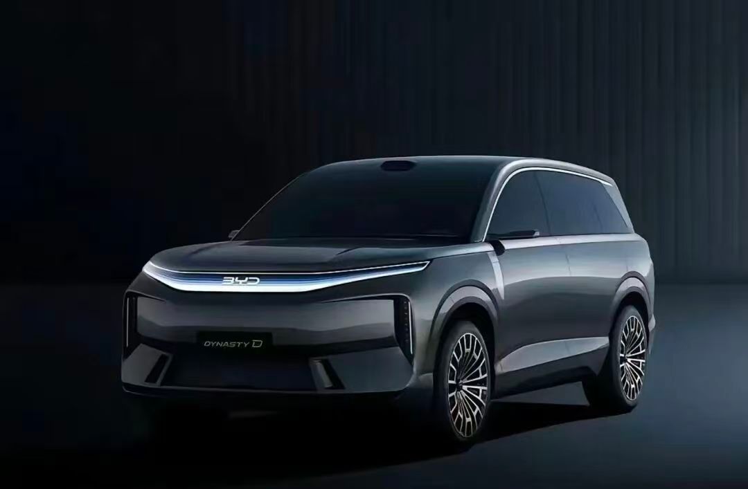 据说这是比亚迪王朝网的大唐（唐Max)、大汉（汉Max）？单说图1和图3，对于王