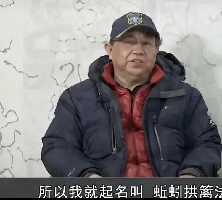 中国国家画院研究员，中国书法家协会会员，中国书画院曾翔工作室导师，中国16所高等