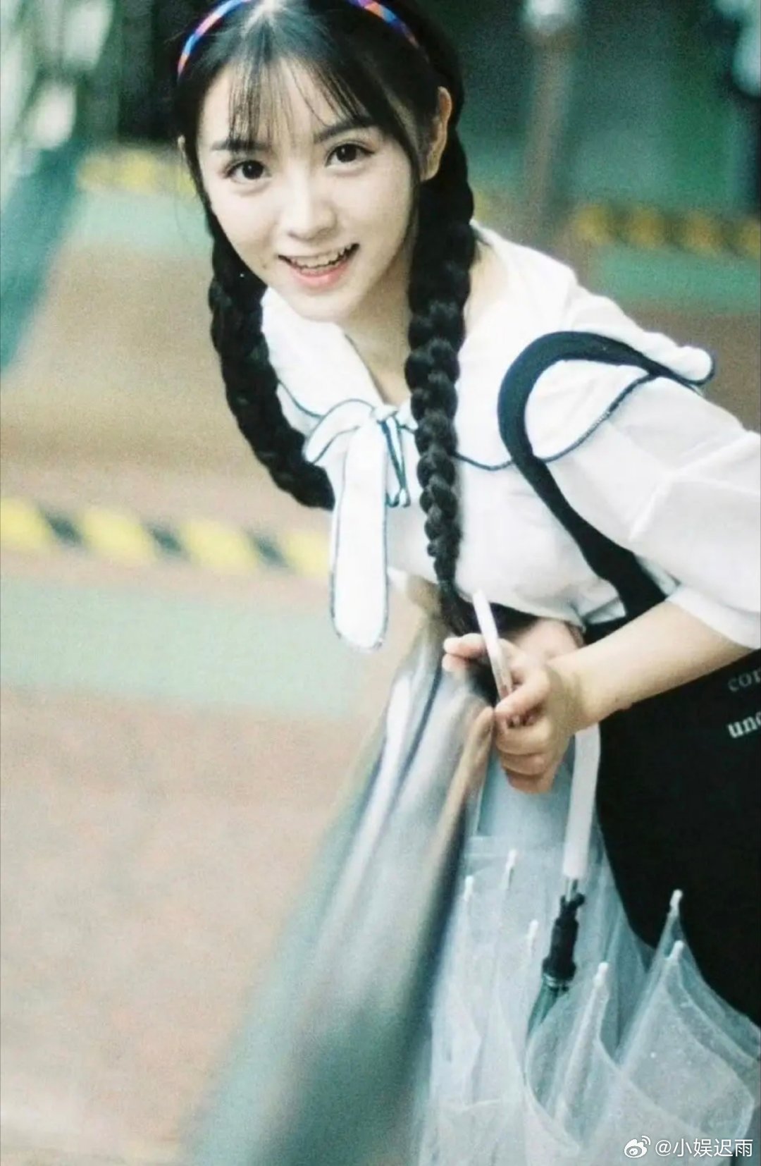 田曦薇的发缝是怎么消失的