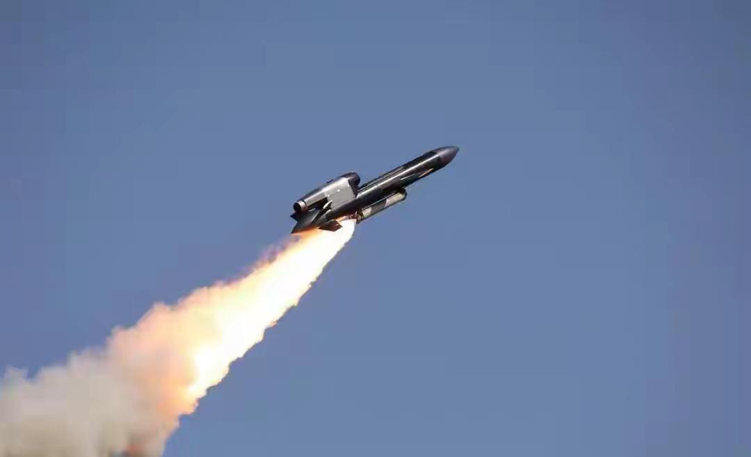 据媒体消息，2月6日乌军突然使用“火烈鸟”巡航导弹打击了俄卡普斯京亚尔核试验场的