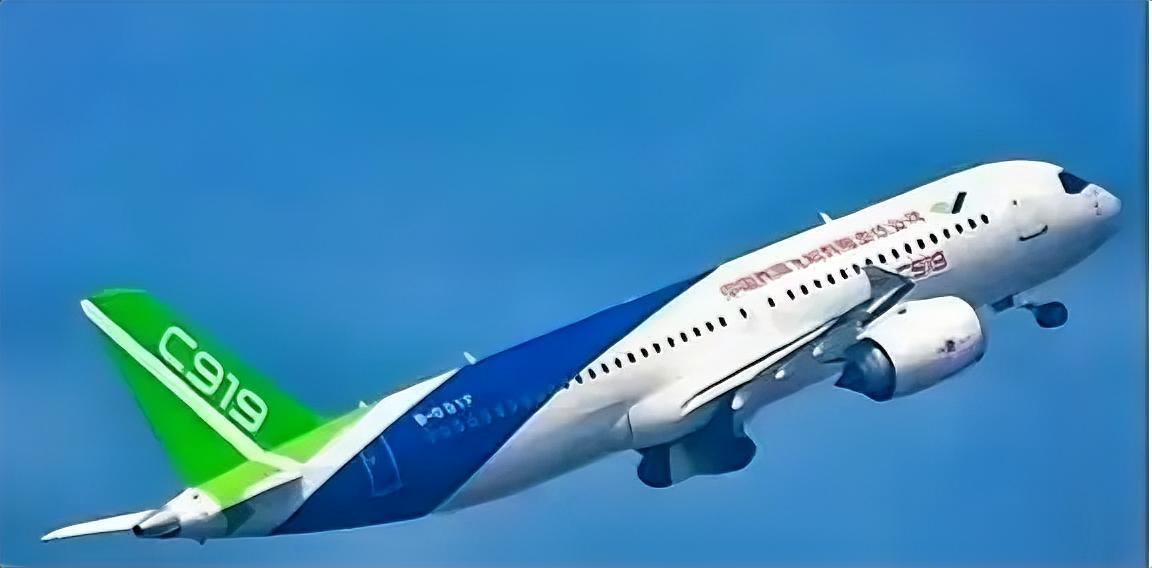 美国这一刀捅的可真够狠！美国故意卡C919的发动机，直接影响飞机交付，手段十分