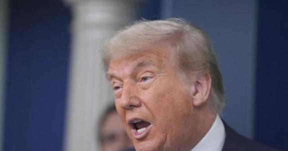 特朗普终于犯下大错，最致命的错误！美专家曾说：中国什么都没做就会赢。过去美国最