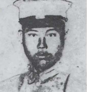 1935年，张学良听说王家烈没有坐过飞机，就邀请他在天上飞一圈，谁知王家烈一上飞