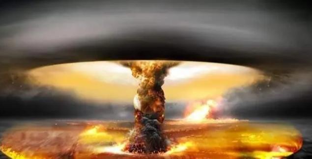 中国的新武器，只要攻击美国一次，就能让美国瞬间瘫痪！”2017年，美国专家文森特