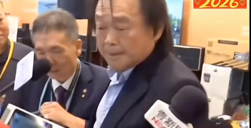 连王世坚都看不下！对于蒋万安儿子的事情，连民进党籍王世坚都看不下去了！他在回