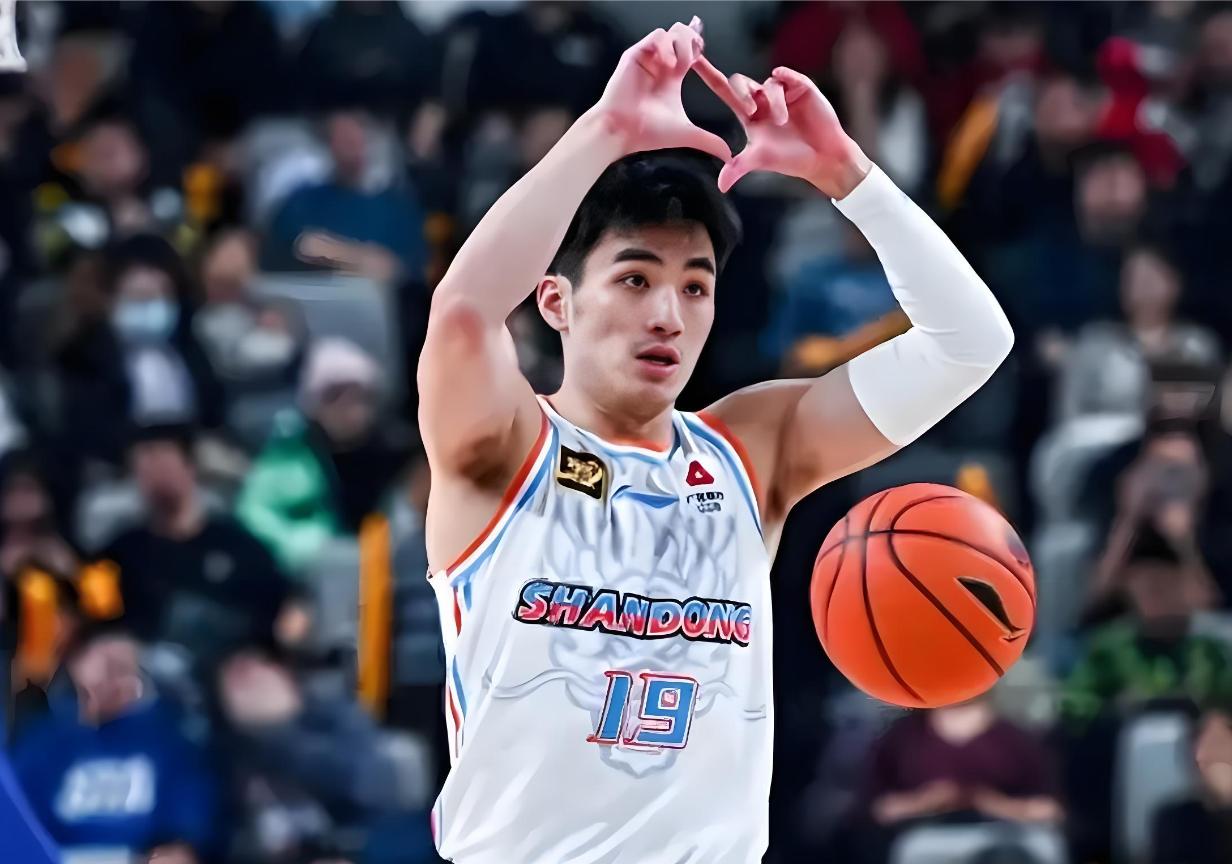 遗憾，山东队后场悍将，提前赛季报销！唉，真是怕什么来什么。据山东广播电视台体