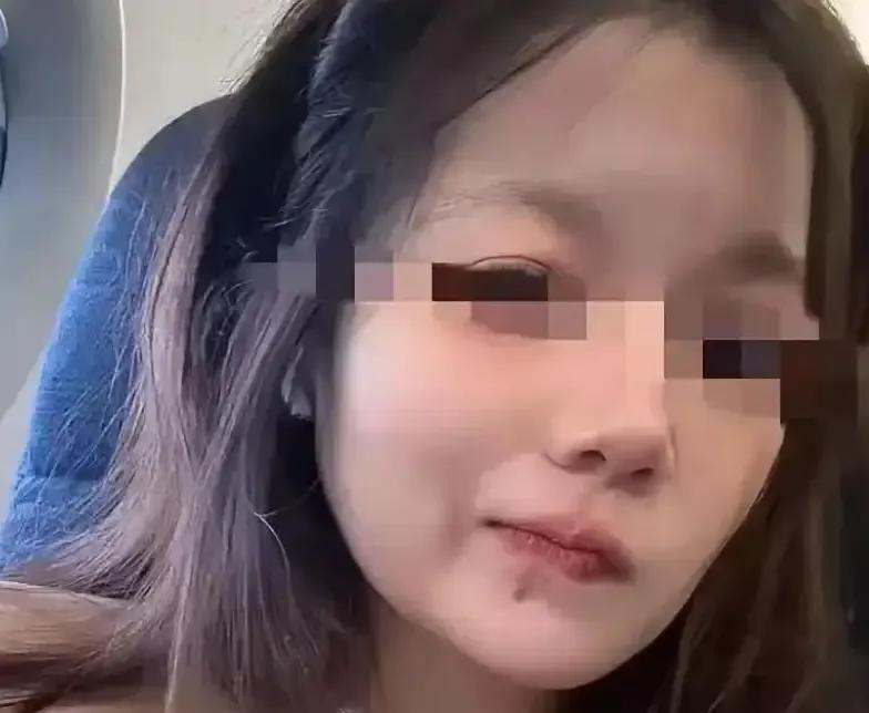 董小姐事件说明一旦绕开高考，“天才”就会像野草一样潜滋暗长。董小姐这件事发生后