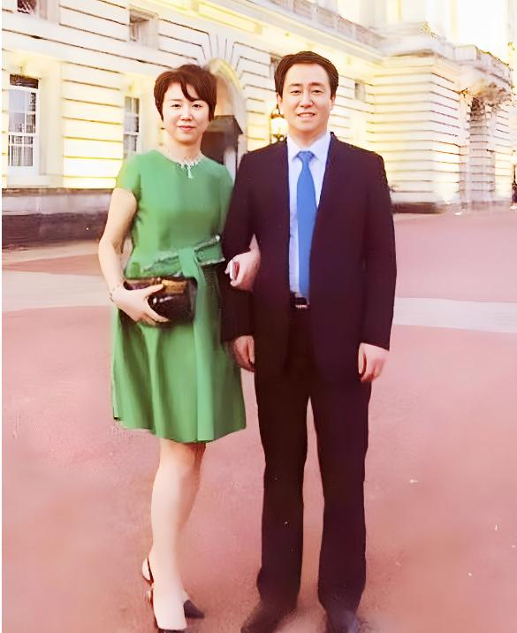许家印前妻丁玉梅，最近被<em>香港高院</em>驳回了两项申请，包括要求闭门聆讯以保护隐私，以及