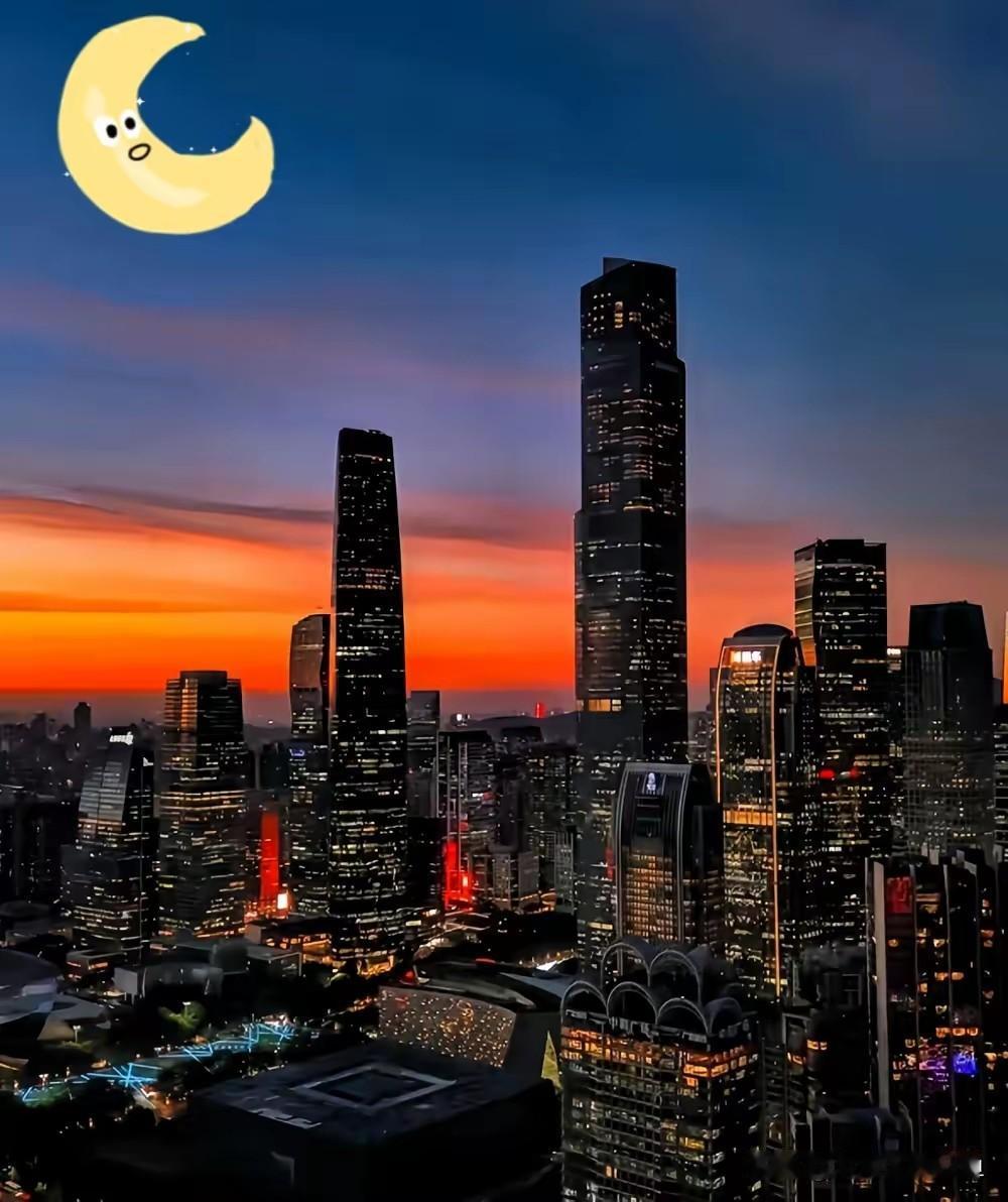 广州安居集团下场收房这步棋，看得人后背发麻——表面是给老破小业主递救生圈，实则把