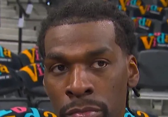 NBA季后赛继续进行，森林狼今天在次轮天王山大战中客场对阵马刺。里德接受NBC采