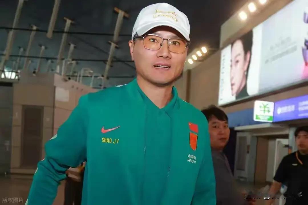 对战新西兰彻底让国足现出原形，如果邵佳一不拿出应对之策，估计最早亚洲杯结束就会下