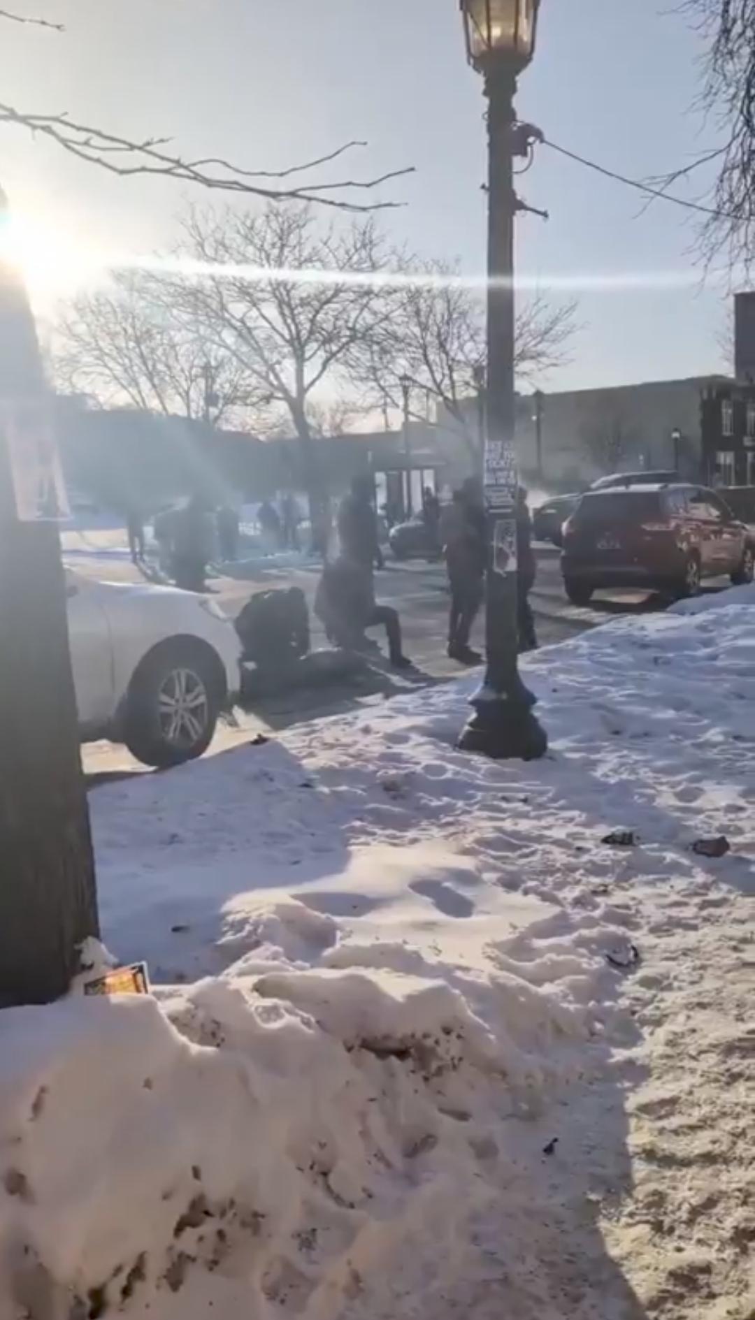 详细新闻快讯：美明州护士遭ICE射杀引全美震怒官方说法与现场视频严重相悖调查