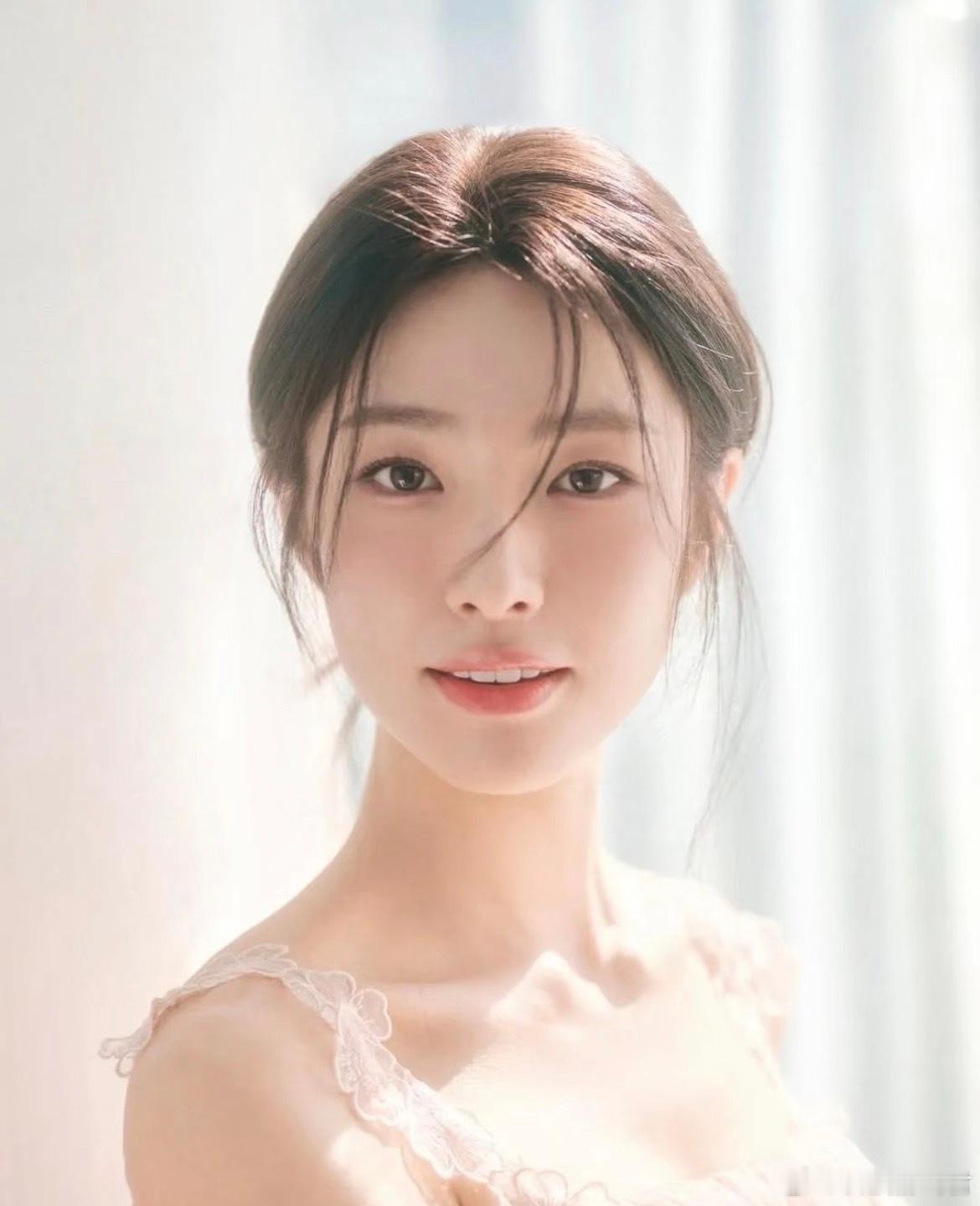 韩国女星被扒曾祖父是韩奸真的是日子好过了忘记来时路了，娱乐圈祸从口出的不要太多，
