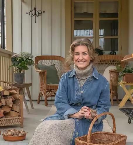 别拉着我，这破地方我是一天也待不下去了！”最近这两年，越来越多定居北欧的中国人，