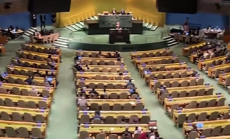 今年的联合国大会罕见的出现了许多异常现象，令人震惊！第一幕，曾经被美国定性为恐
