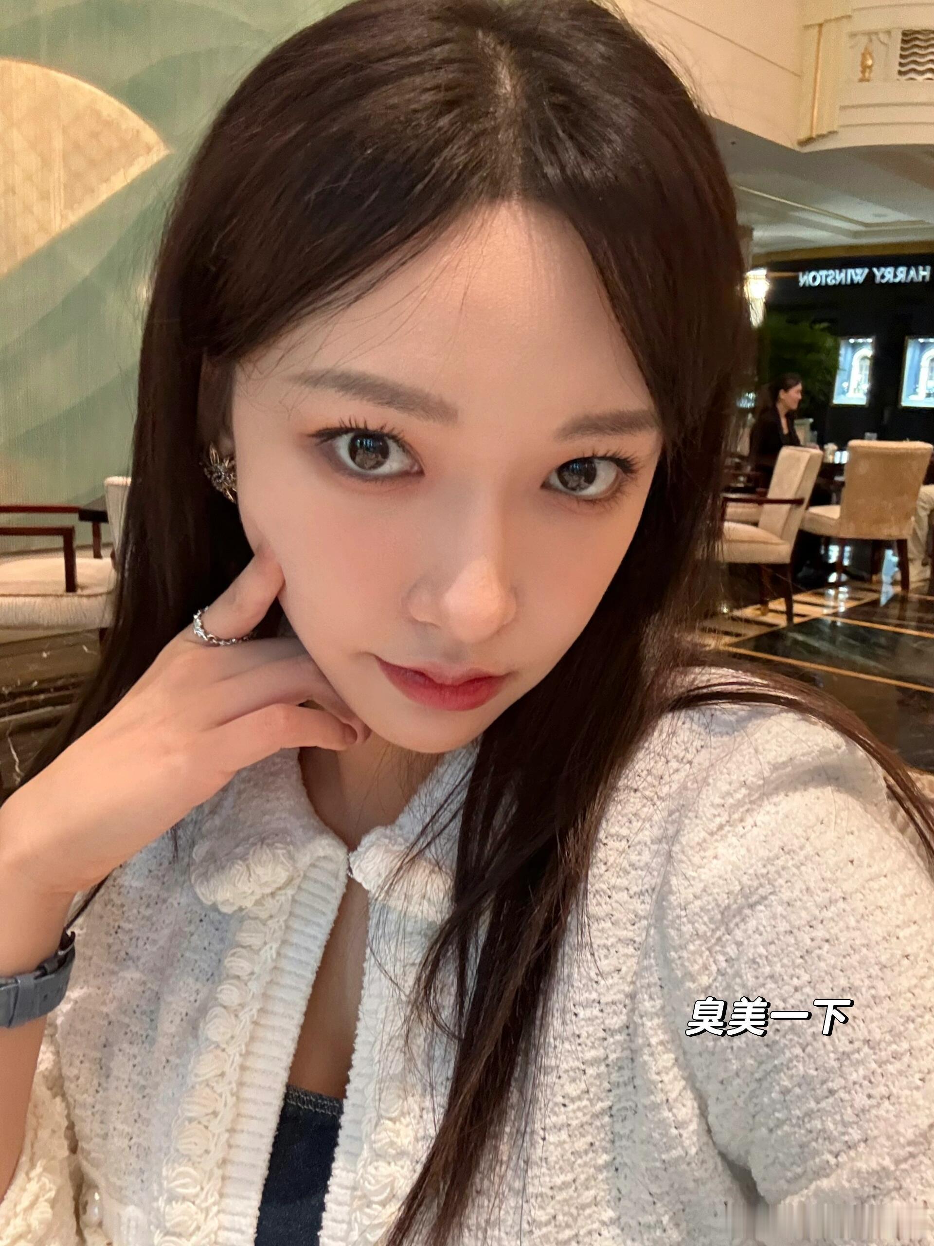 程潇🍠更新玩的很开心的小宝休息好了状态调整好了就可以美美进组啦​​​
