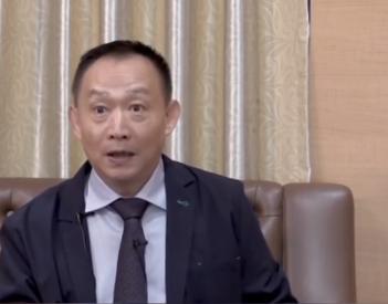 “为什么诚实劳动的人逐渐沦为社会中的失败者，投机者反而成了英雄？”2022年，中