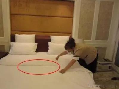 连锁酒店宁愿挨罚，也不肯多花8元洗床单，背后藏着行业隐秘套路2026年5月