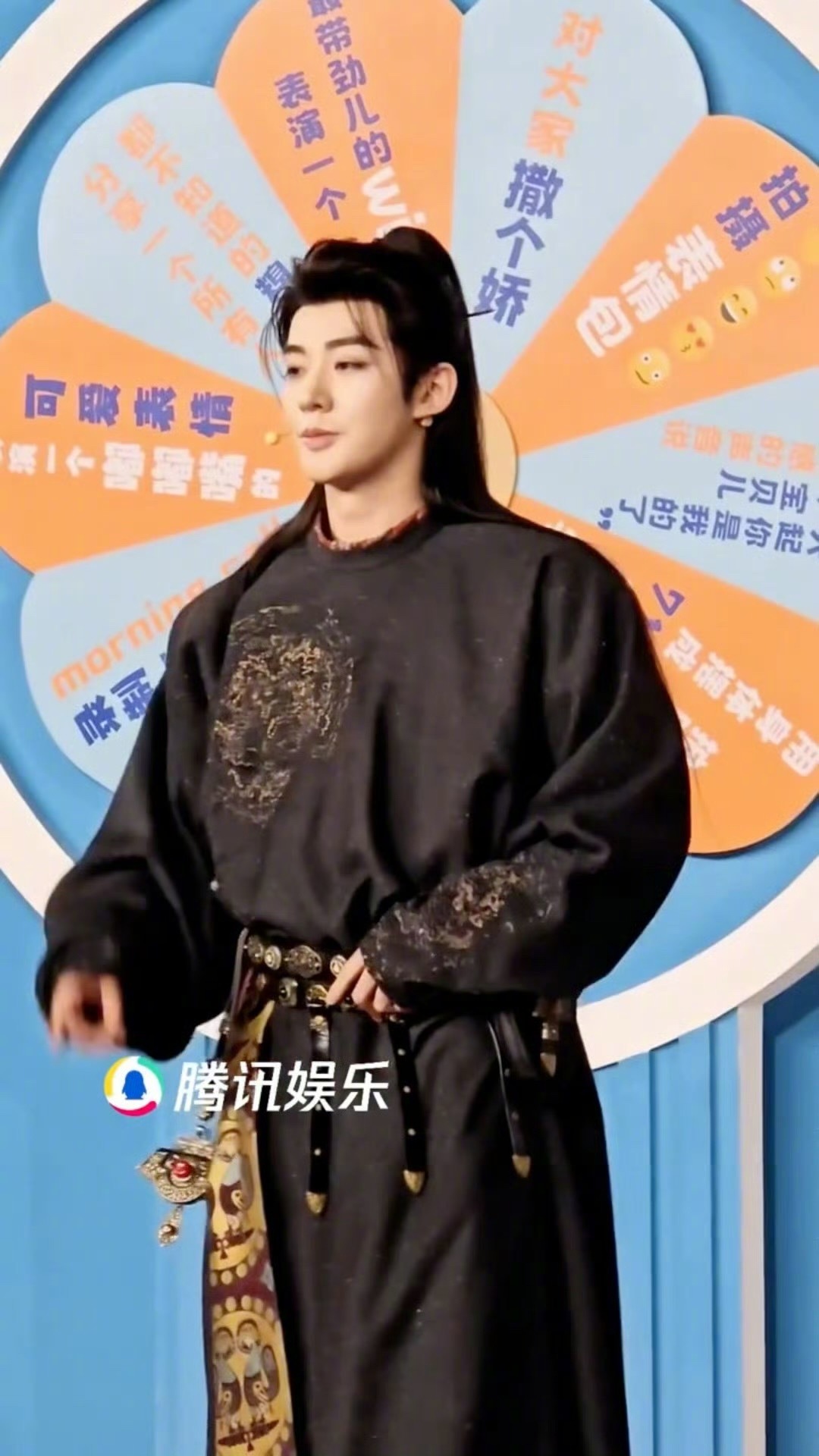 邓为古装金簪，我天啊❗️这个邓为好酷，古装适配度直接拉满，好看请多穿哇！[比心][
