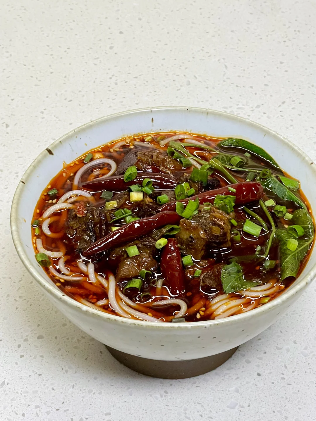 红烧牛肉米线也太美味了吧，附详细做法～