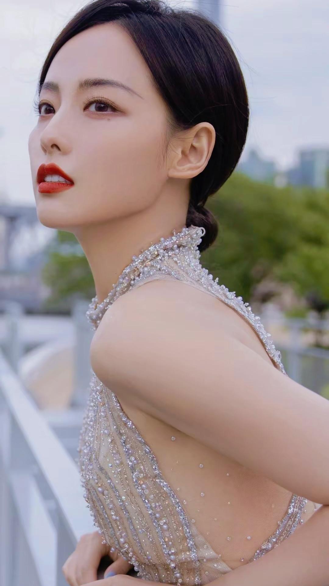 有人说，男人出轨不可怕，只要犯了错之后道歉、弥补，女人就应该给他机会，让他浪