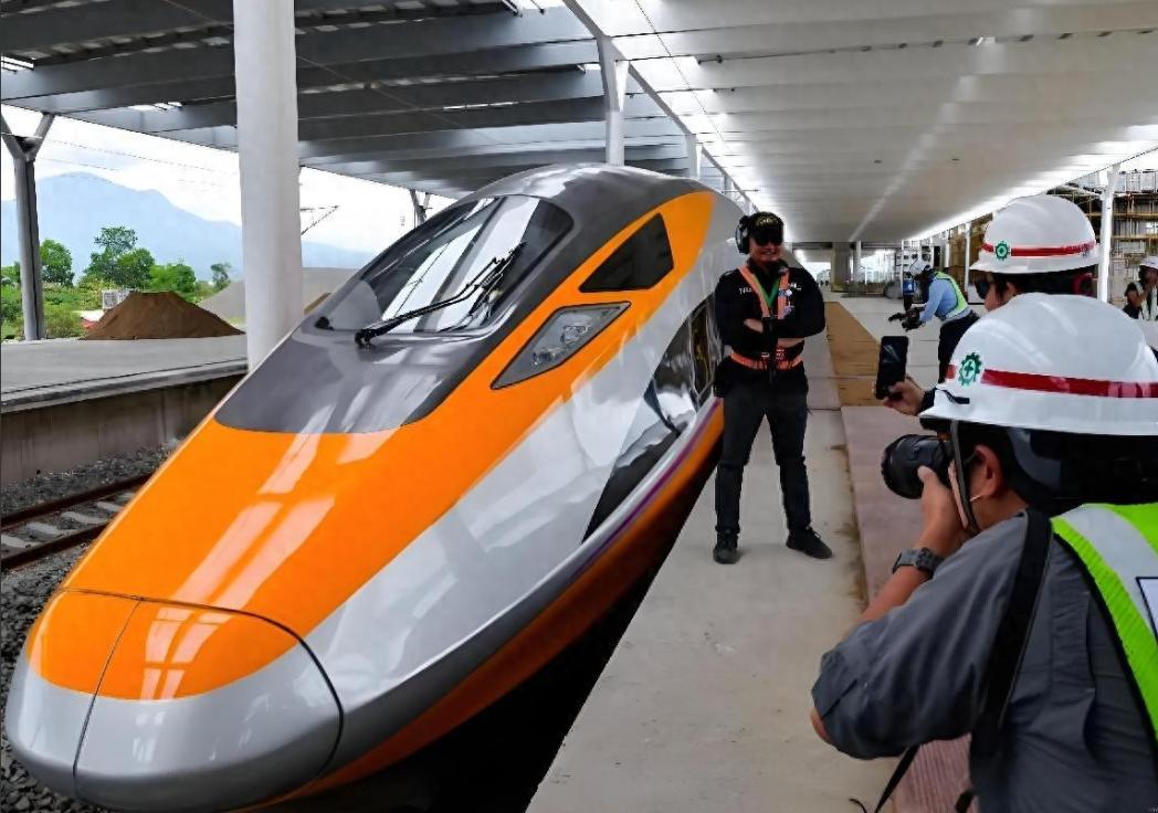 11年前，墨西哥不讲信用撕毁中国300亿高铁订单，2.7亿违约金只愿赔