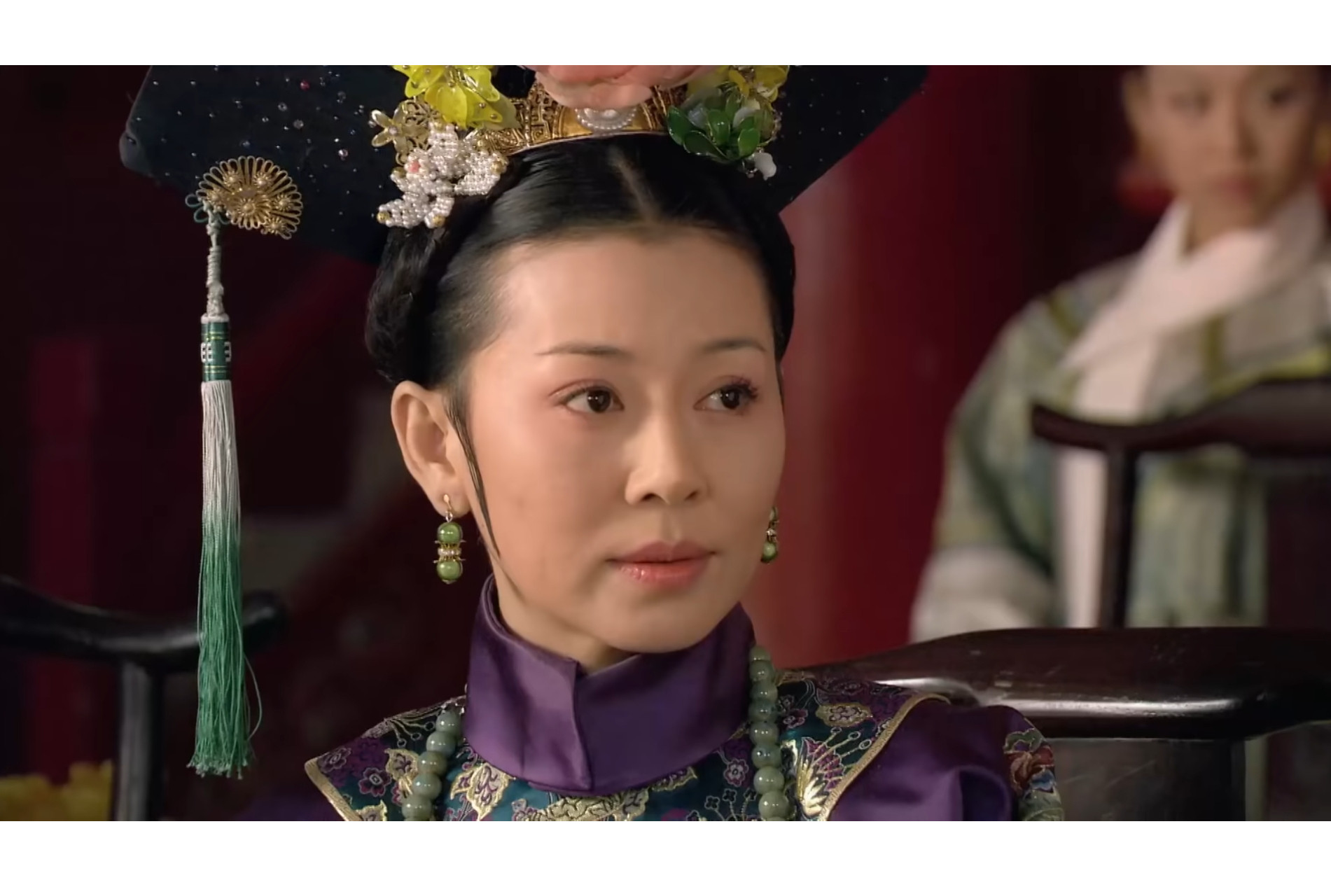 1724年，46岁的雍正翻了48岁齐妃的牌子，太监咳嗽一声：“皇上，还有个25岁