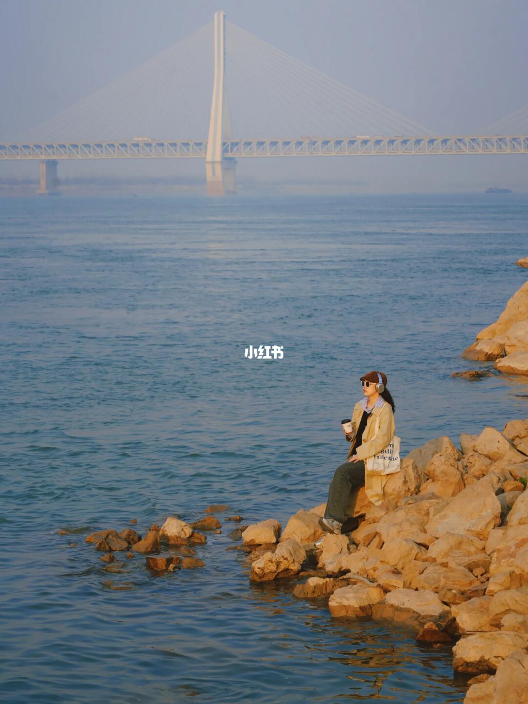 人生建议：来武汉，请务必留一天给长江🌊