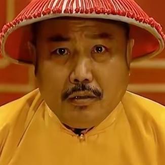 一天，雍正突然问侍卫图里琛：“你有正室夫人吗？你今年也有三十岁了吧？”图里琛忙答