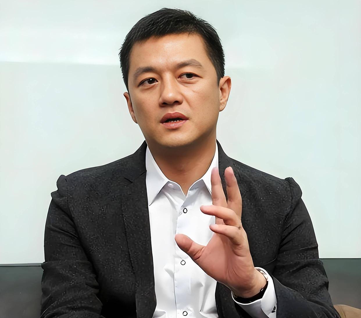 李亚鹏人生迎反转：王菲匿名捐3268万，海哈金喜松口复婚，六任前任皆念其好一