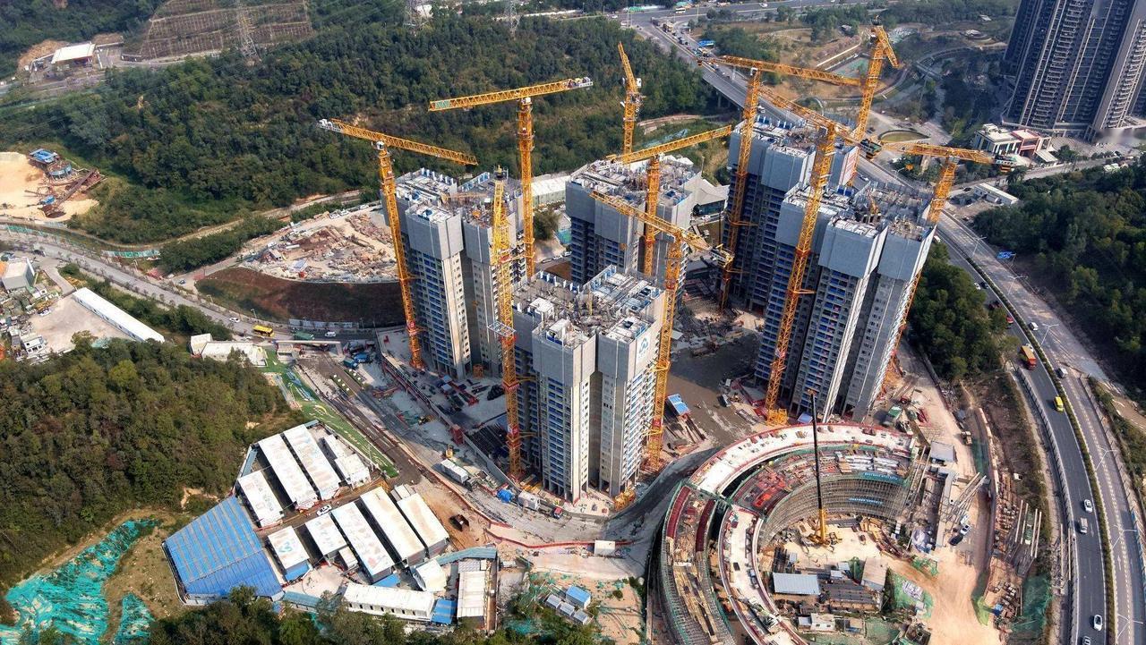 别再担心房子50年就报废了！从加固改造到城市更新，老建筑如何安全延寿、焕新重生