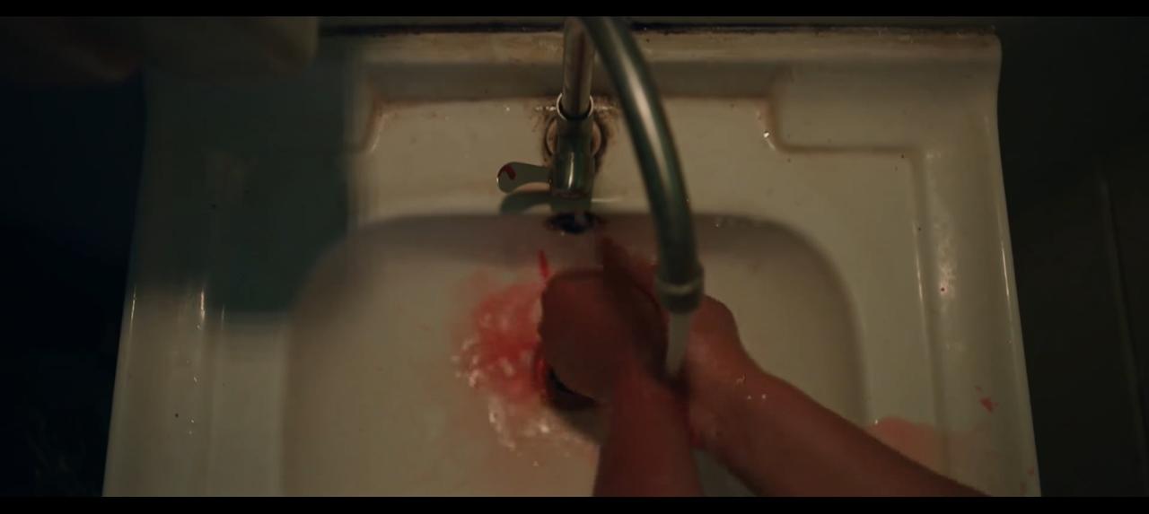 这部刑侦剧，我服了！——某剧看了两三集，看不下去了。开头，有人杀人，好像几个