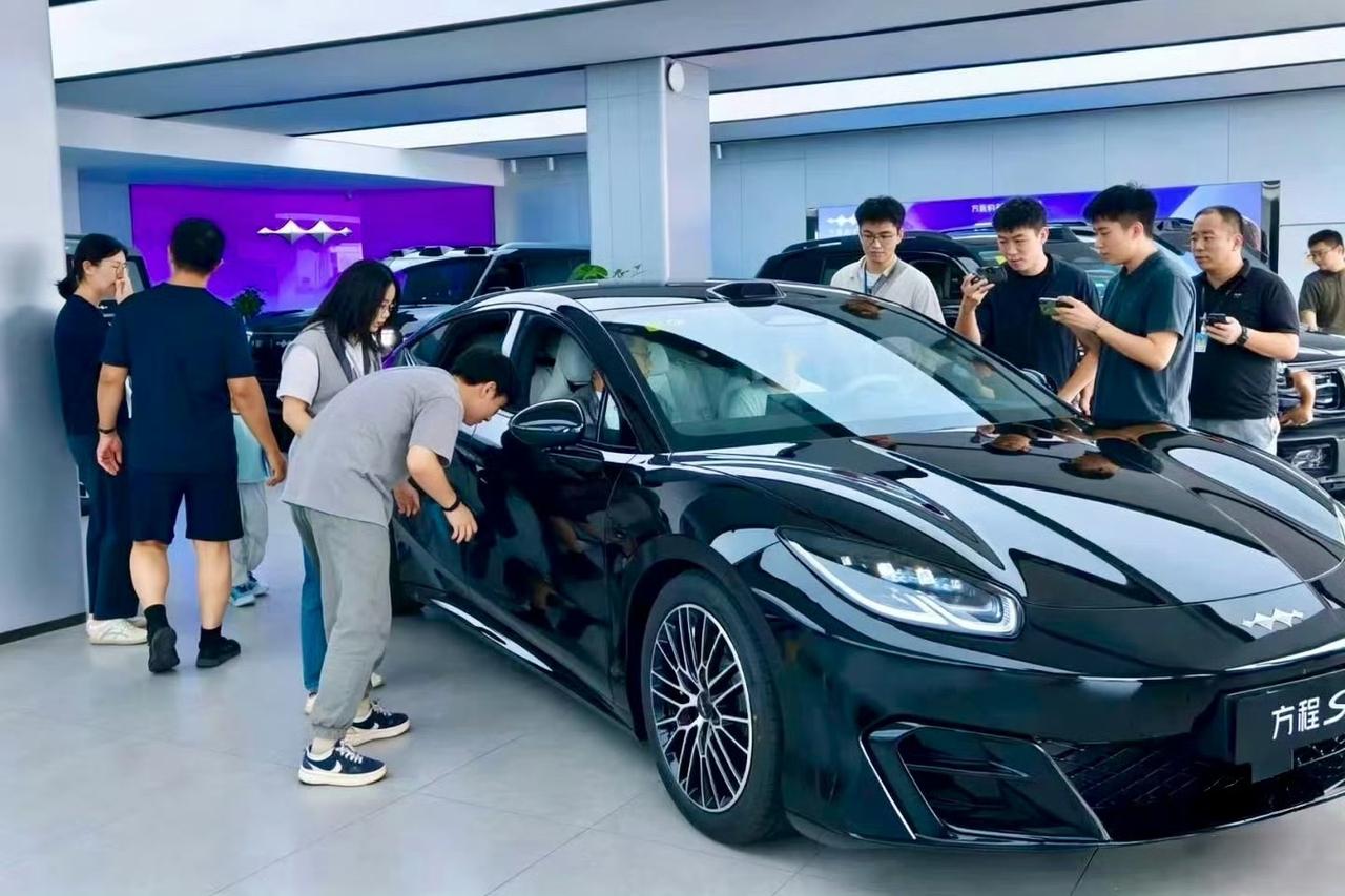 方程S系列上市火爆！这是继钛7之后的又一力作，但是王传福却不会主动公布订单，因为