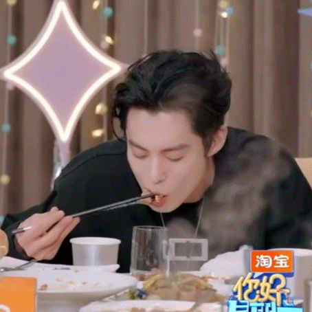 小猪咬不断哈哈哈哈哈