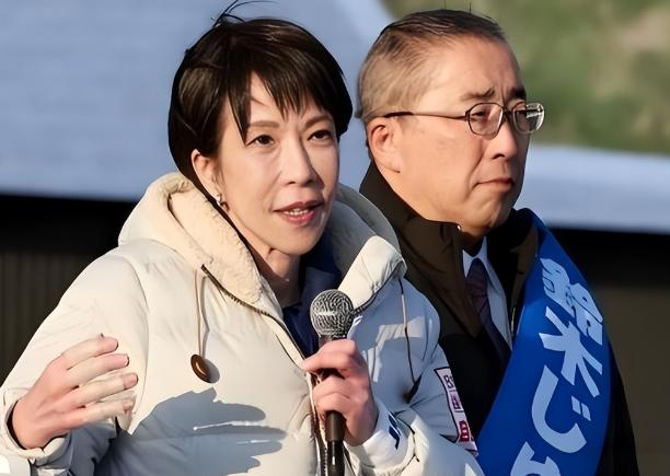 不用辞职了？高市将目光看向中国，允许日元贬值，美元被釜底抽薪日议会还没投完票