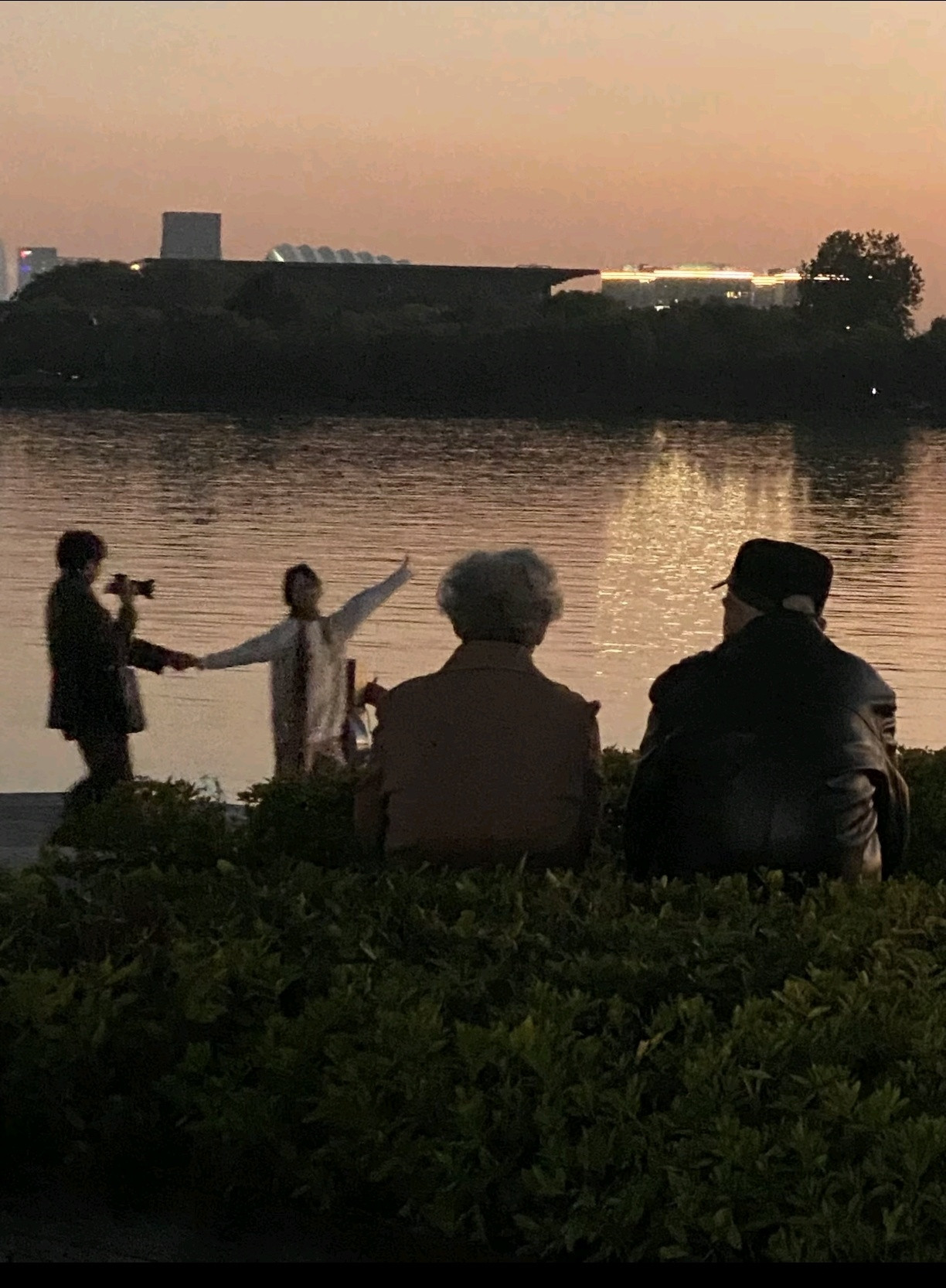 再也拍不出这么巧合的封神照片