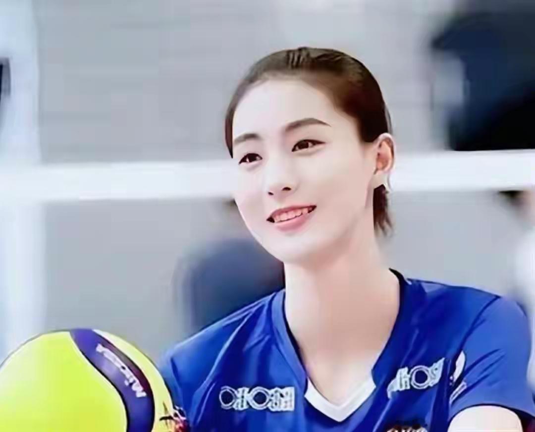 香港站比赛，中国女排刁琳宇将领衔出战，意大利女排名将艾格努，塞拉，达内西，奥罗也