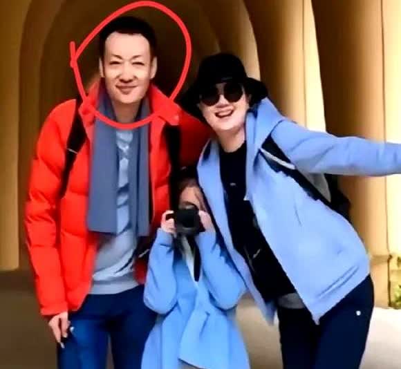 有种预感，辛柏青不会再结婚了。不是因为妻子朱媛媛刚去世，也不是他