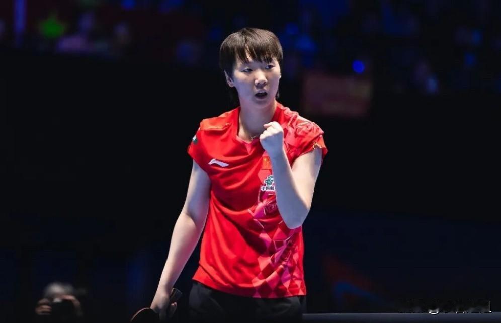 明眼人都知道，不知道你们发现没？王曼昱说"要拿200%拼劲"时，那眼神那股狠